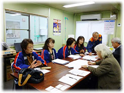 （左から）金濱さん、小野寺さん、菅野さん、今上さん